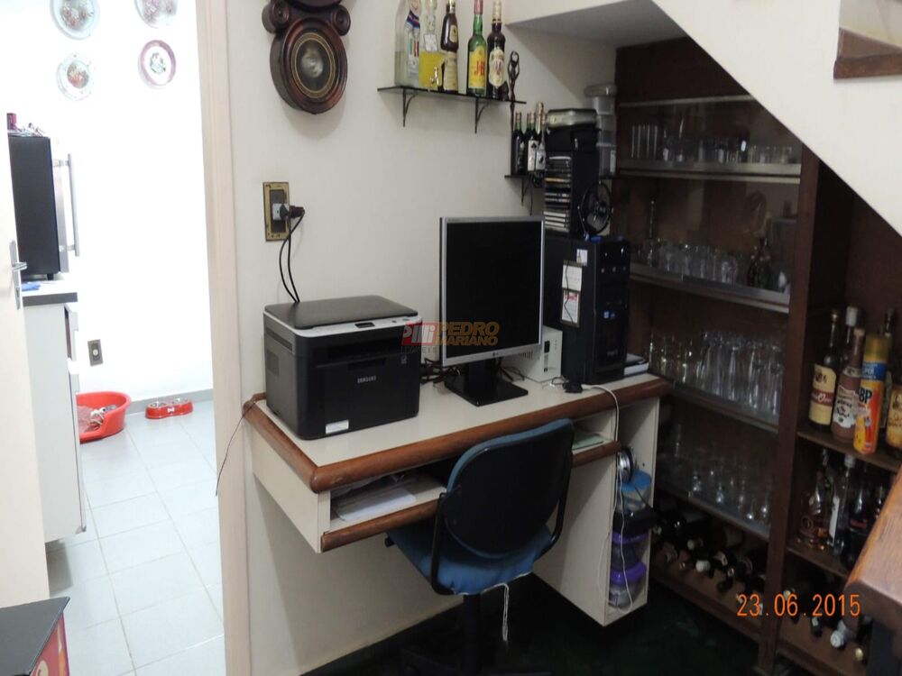 Sobrado à venda com 3 quartos, 205m² - Foto 10
