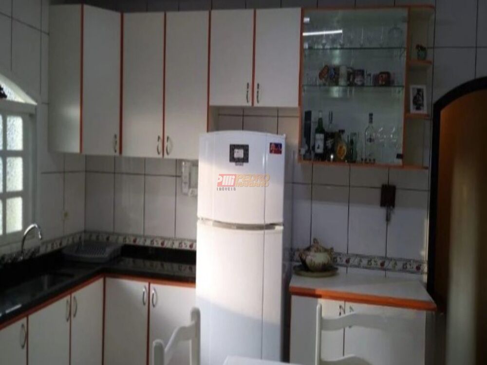 Sobrado, 3 quartos, 323 m² - Foto 6