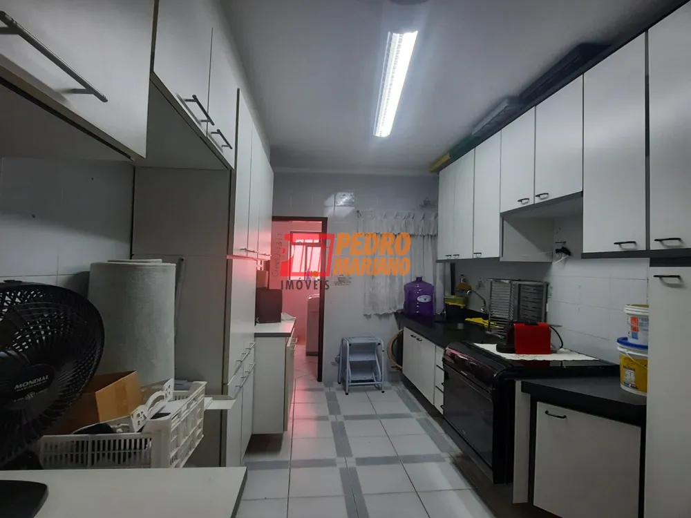 Cobertura, 3 quartos, 221 m² - Foto 8