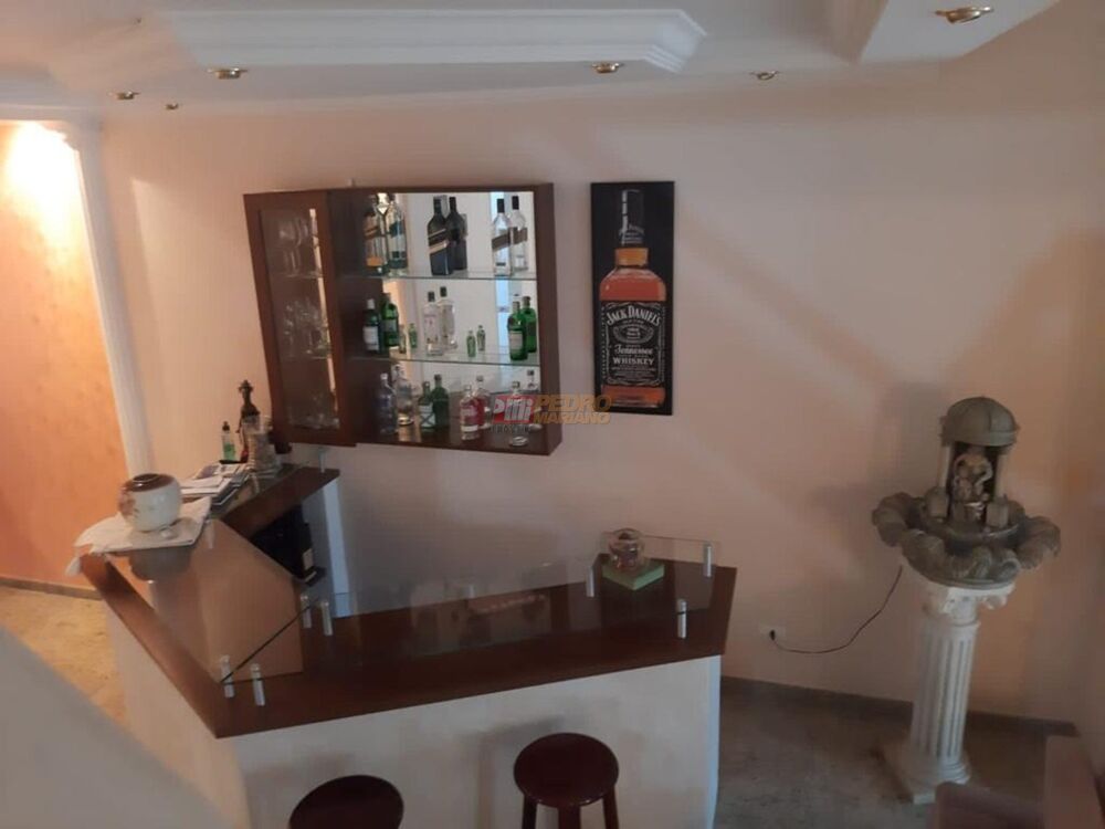 Sobrado, 3 quartos, 326 m² - Foto 3