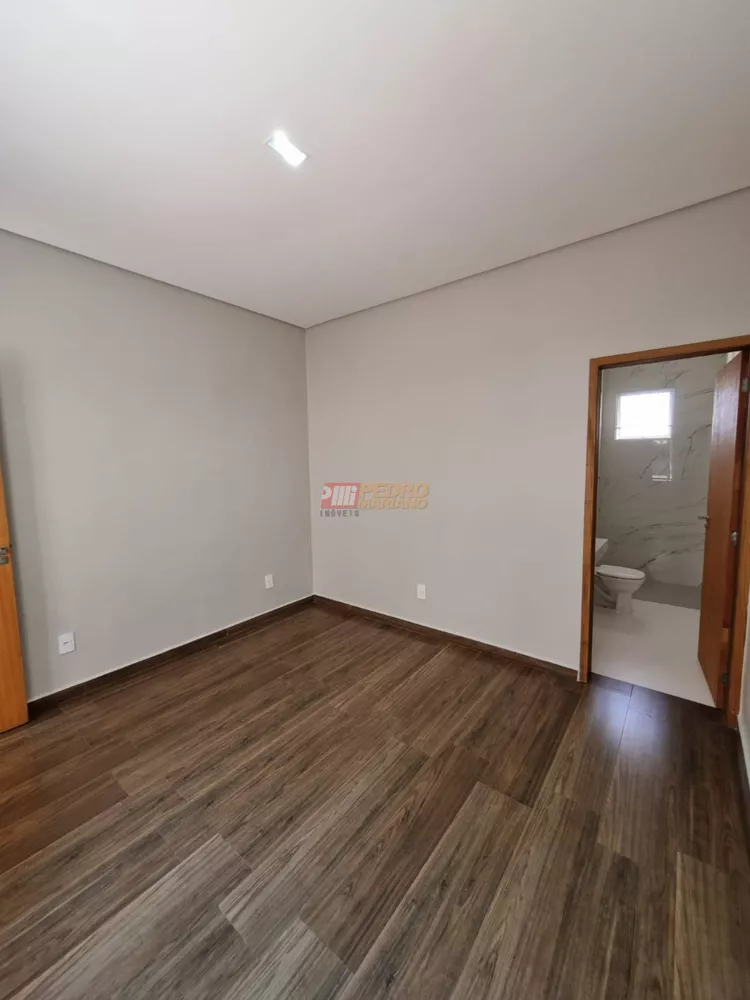 Sobrado, 4 quartos, 270 m² - Foto 13