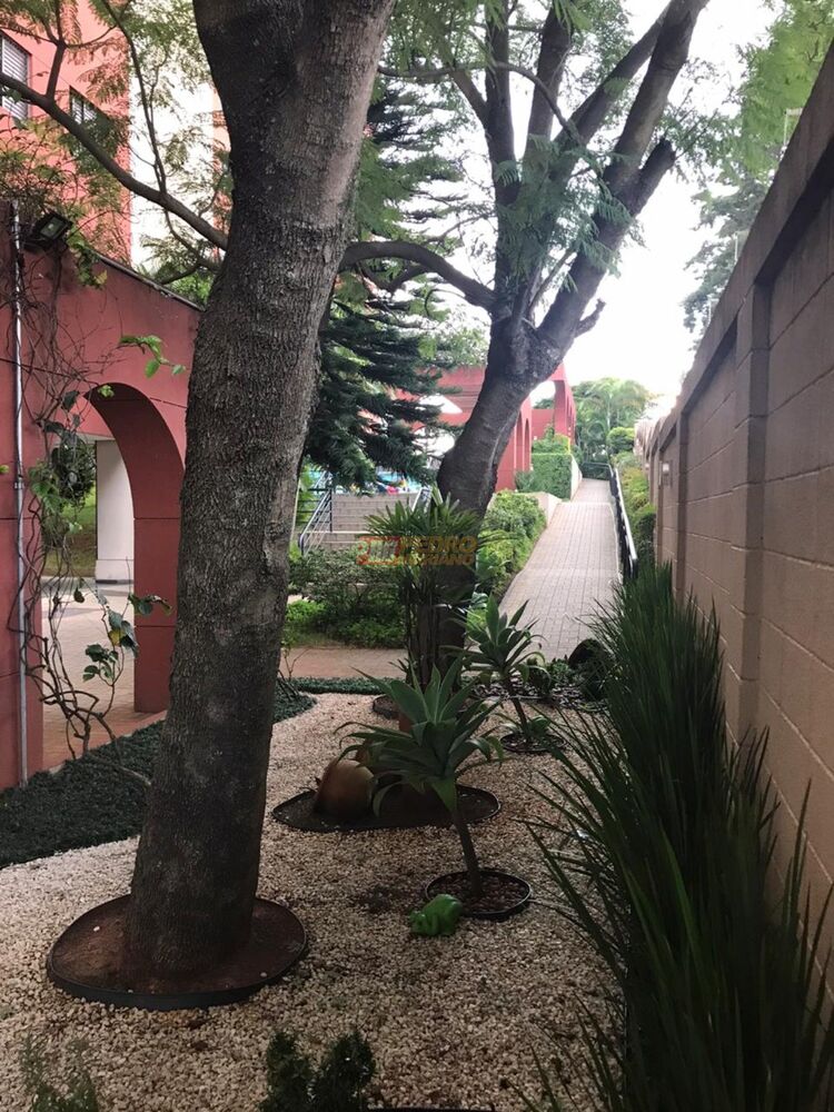 Apartamento, 2 quartos, 50 m² - Foto 2