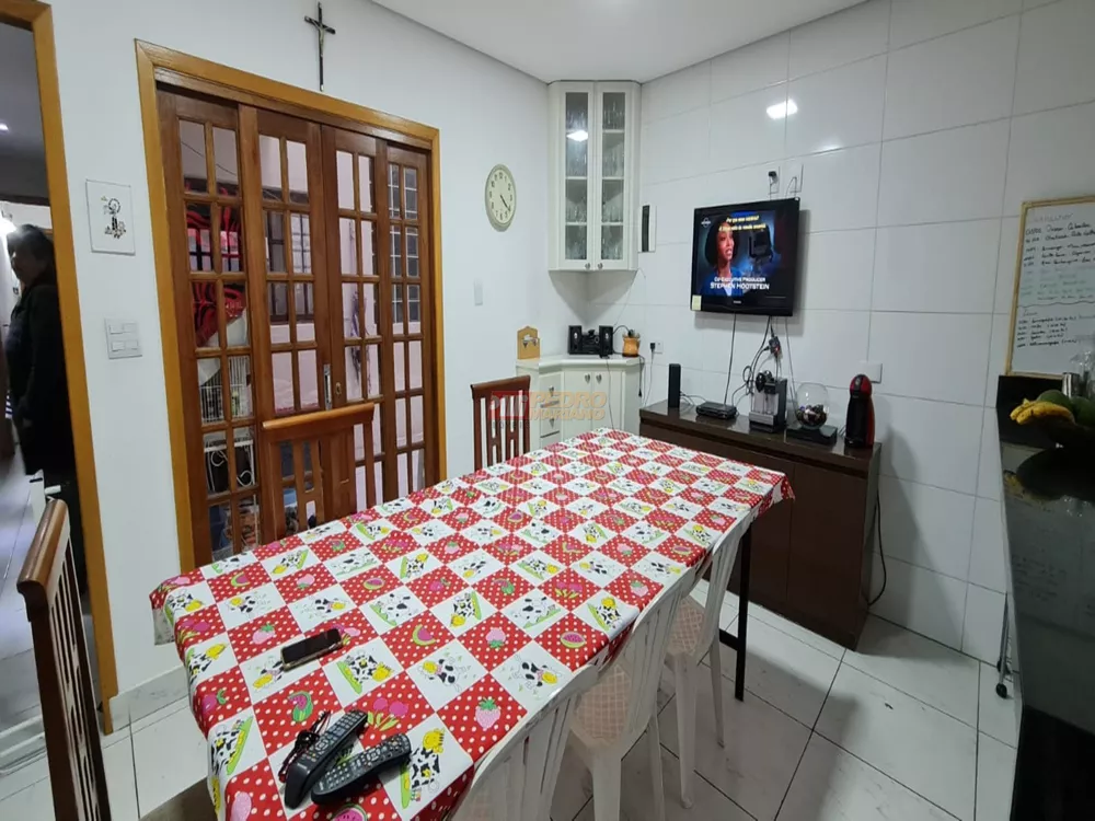 Sobrado, 5 quartos, 381 m² - Foto 3