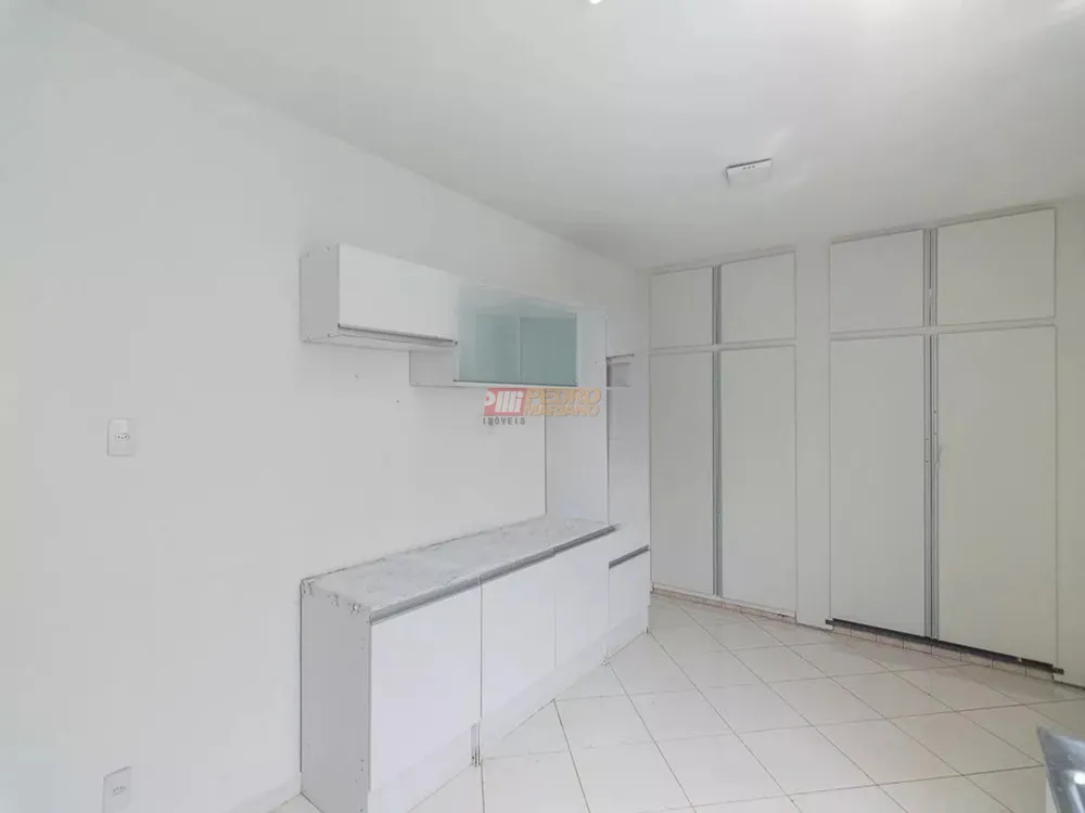 Sobrado, 3 quartos, 232 m² - Foto 2