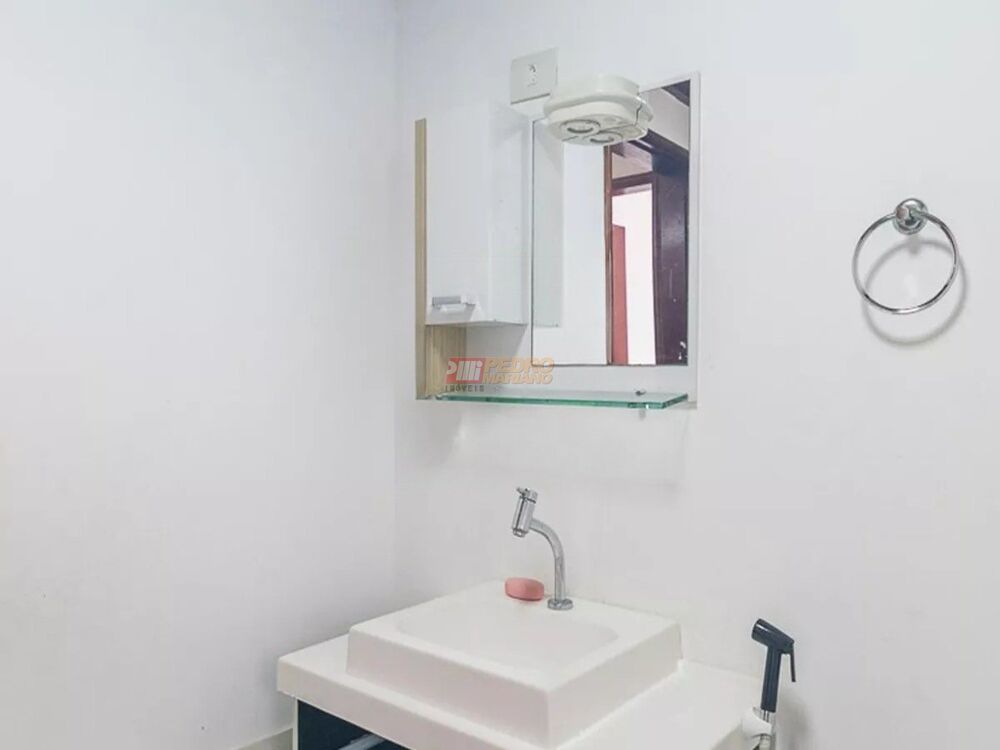 Sobrado, 3 quartos, 232 m² - Foto 2