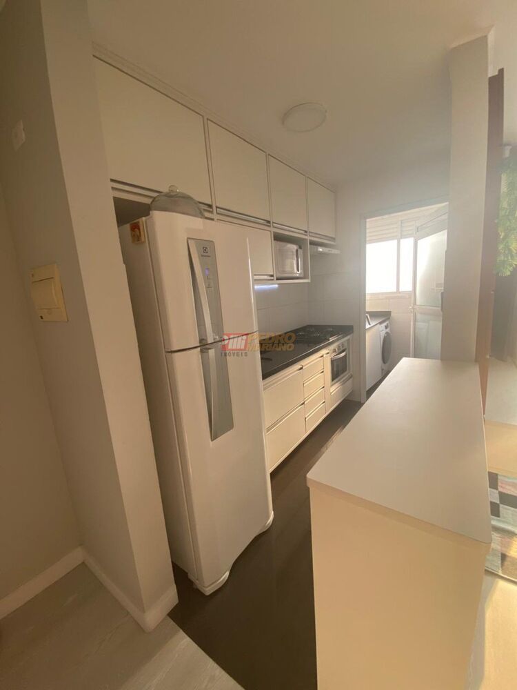 Apartamento à venda com 2 quartos, 51m² - Foto 7