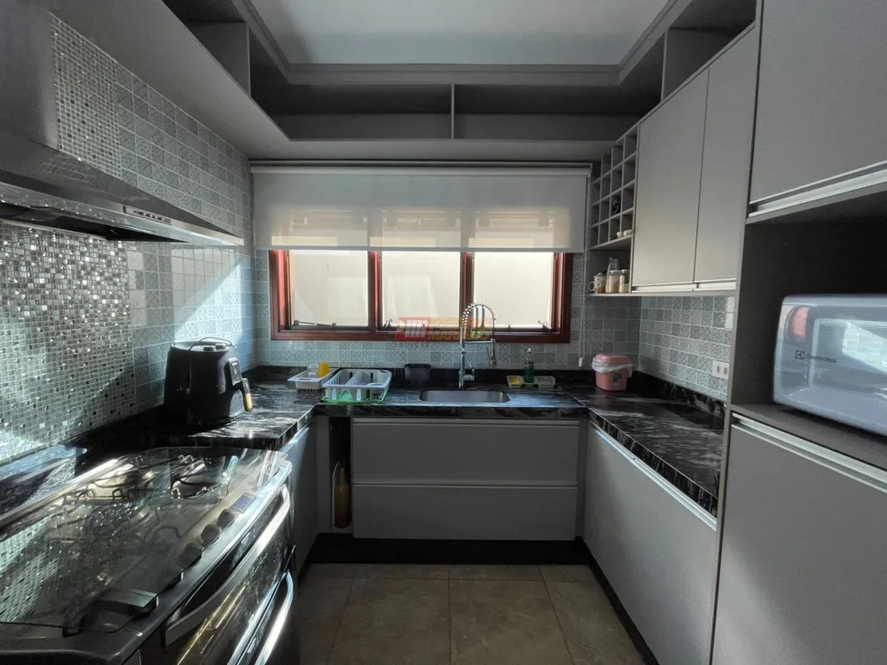 Sobrado, 4 quartos, 249 m² - Foto 9