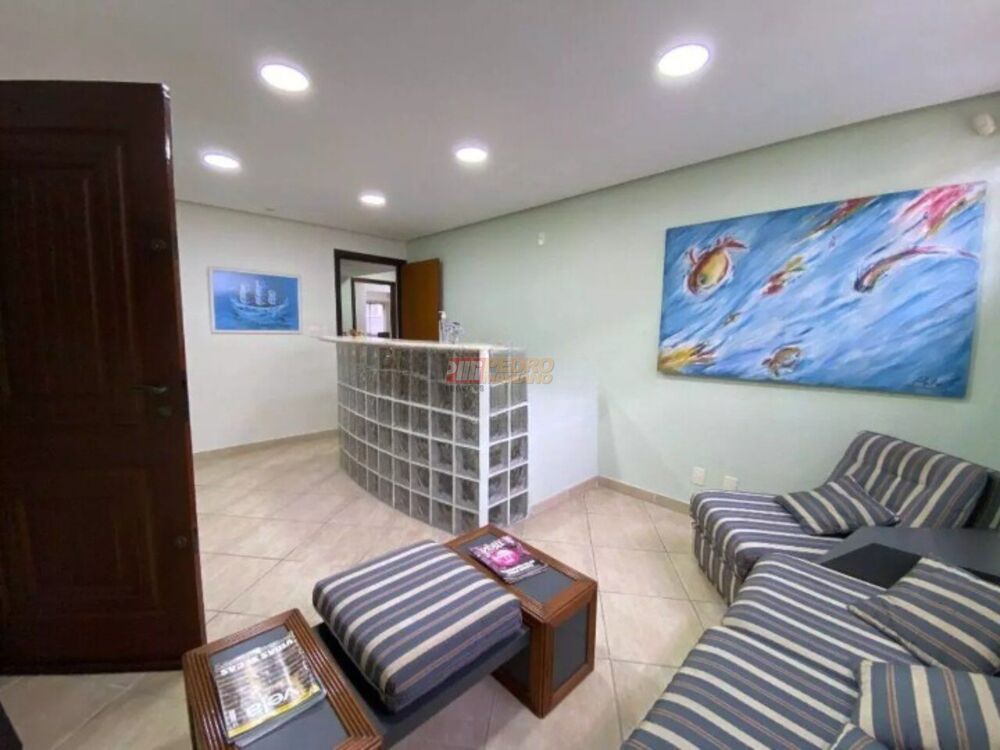 Sobrado, 6 quartos, 322 m² - Foto 1