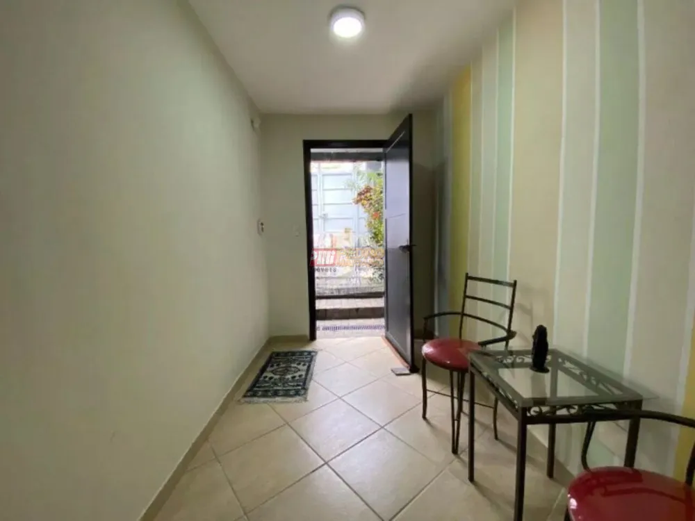 Sobrado, 6 quartos, 322 m² - Foto 6