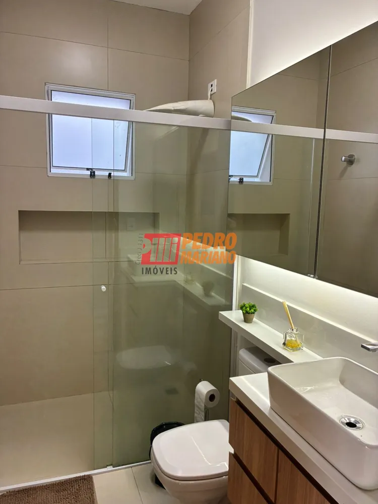 Sobrado, 3 quartos, 265 m² - Foto 1