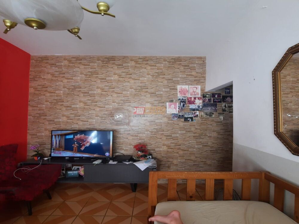 Casa, 4 quartos, 239 m² - Foto 1