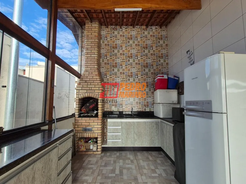 Cobertura, 3 quartos, 226 m² - Foto 12