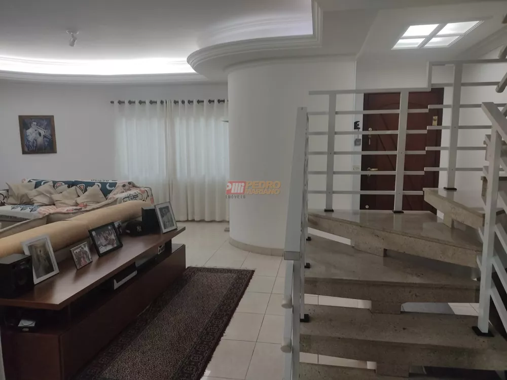 Sobrado, 5 quartos, 389 m² - Foto 5