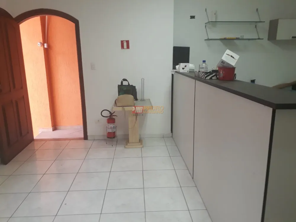 Sobrado, 3 quartos, 243 m² - Foto 3