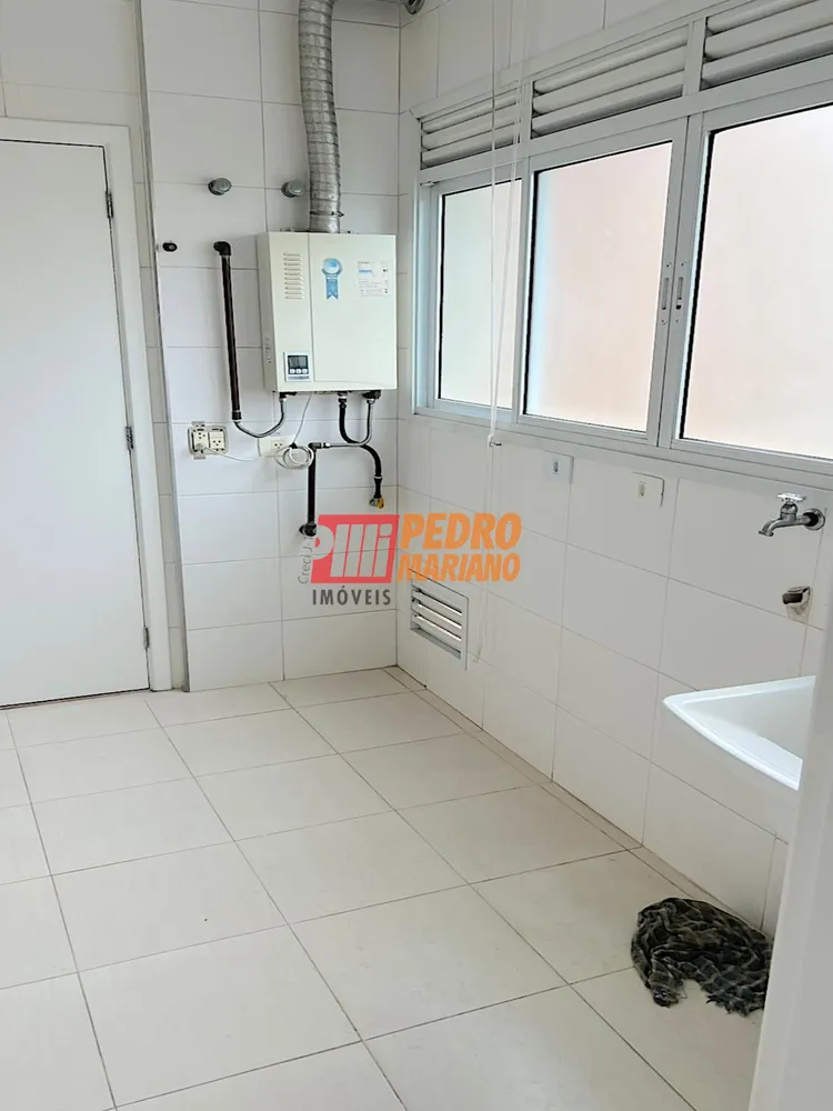 Apartamento, 3 quartos, 239 m² - Foto 8