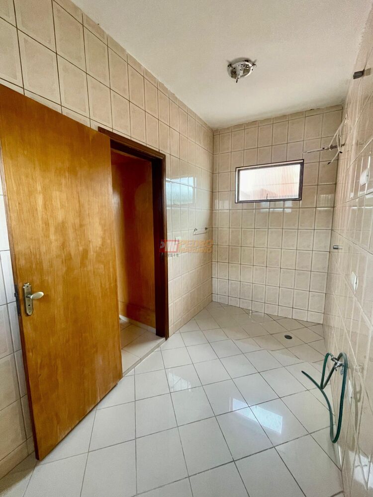 Sobrado, 3 quartos, 343 m² - Foto 11