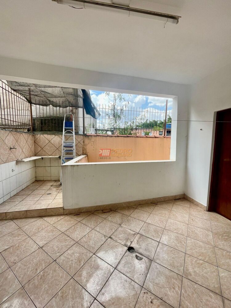 Sobrado, 3 quartos, 343 m² - Foto 4