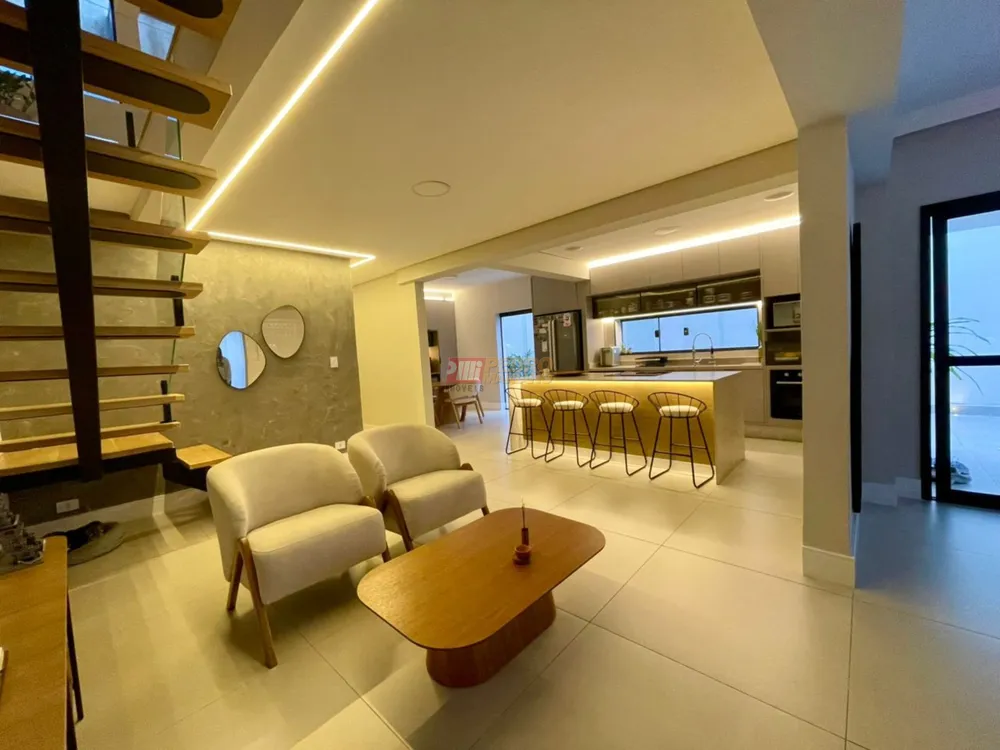 Sobrado, 4 quartos, 255 m² - Foto 4