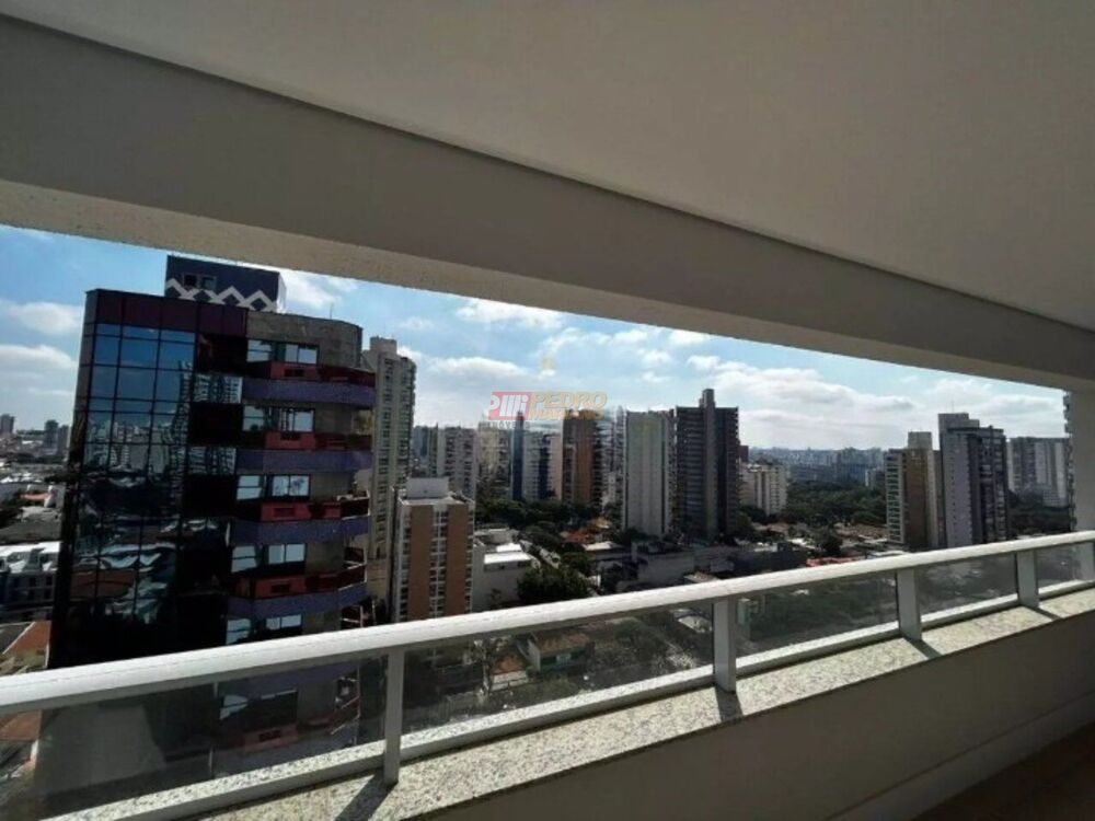 Apartamento à venda com 3 quartos, 190m² - Foto 4