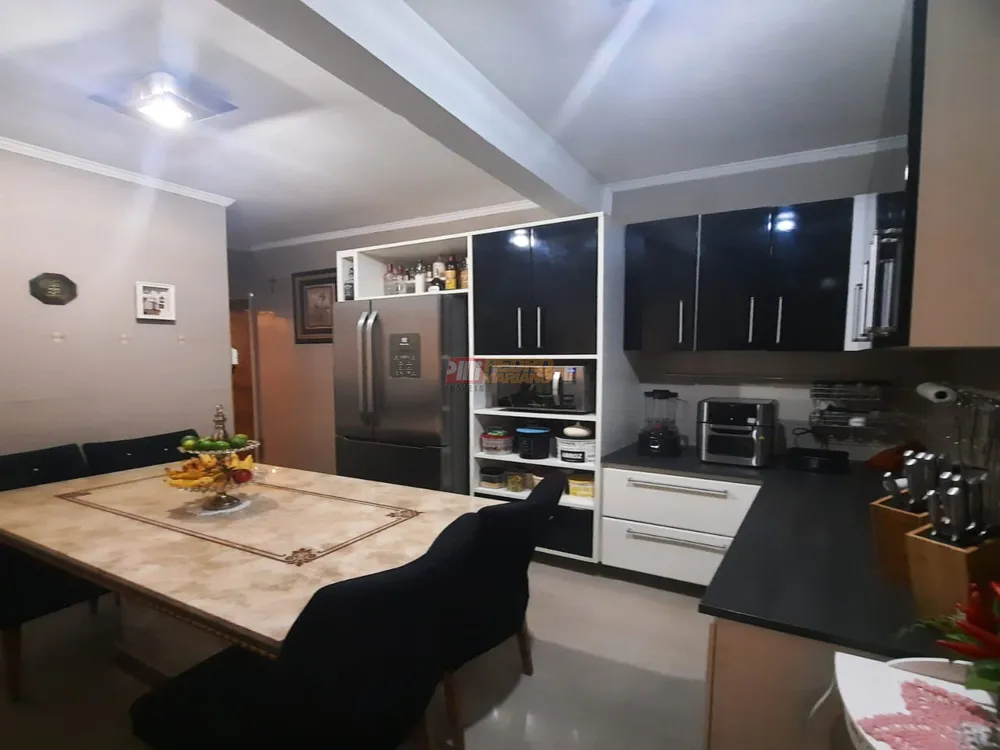 Sobrado, 4 quartos, 382 m² - Foto 7