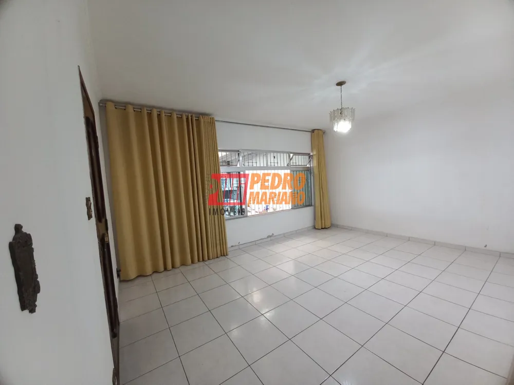 Casa, 3 quartos, 257 m² - Foto 2