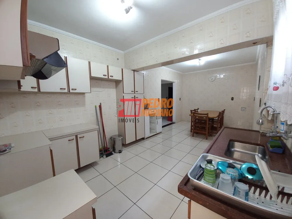 Casa, 3 quartos, 257 m² - Foto 7