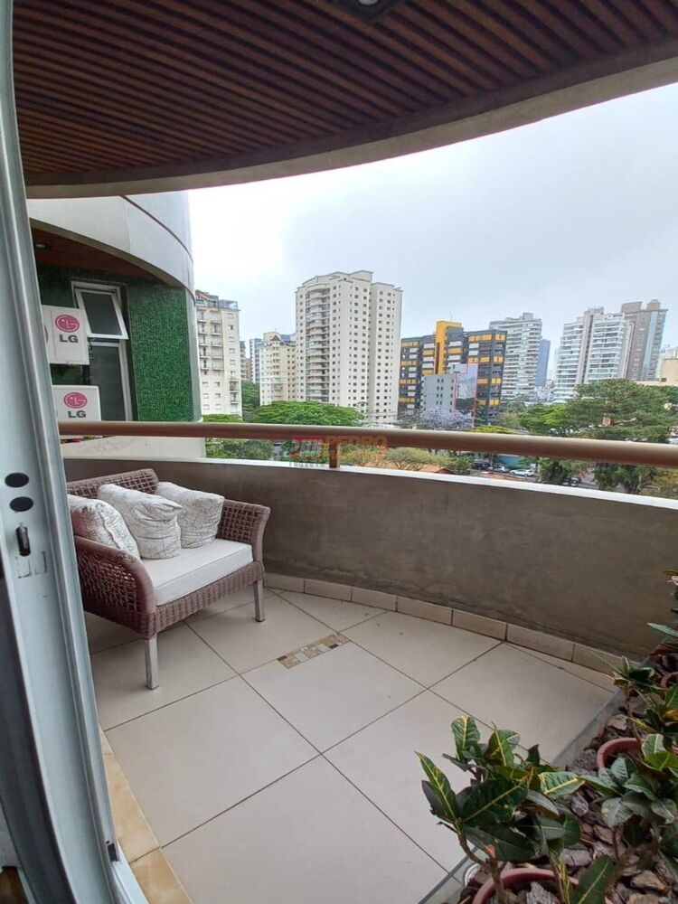 Apartamento à venda com 4 quartos, 385m² - Foto 6