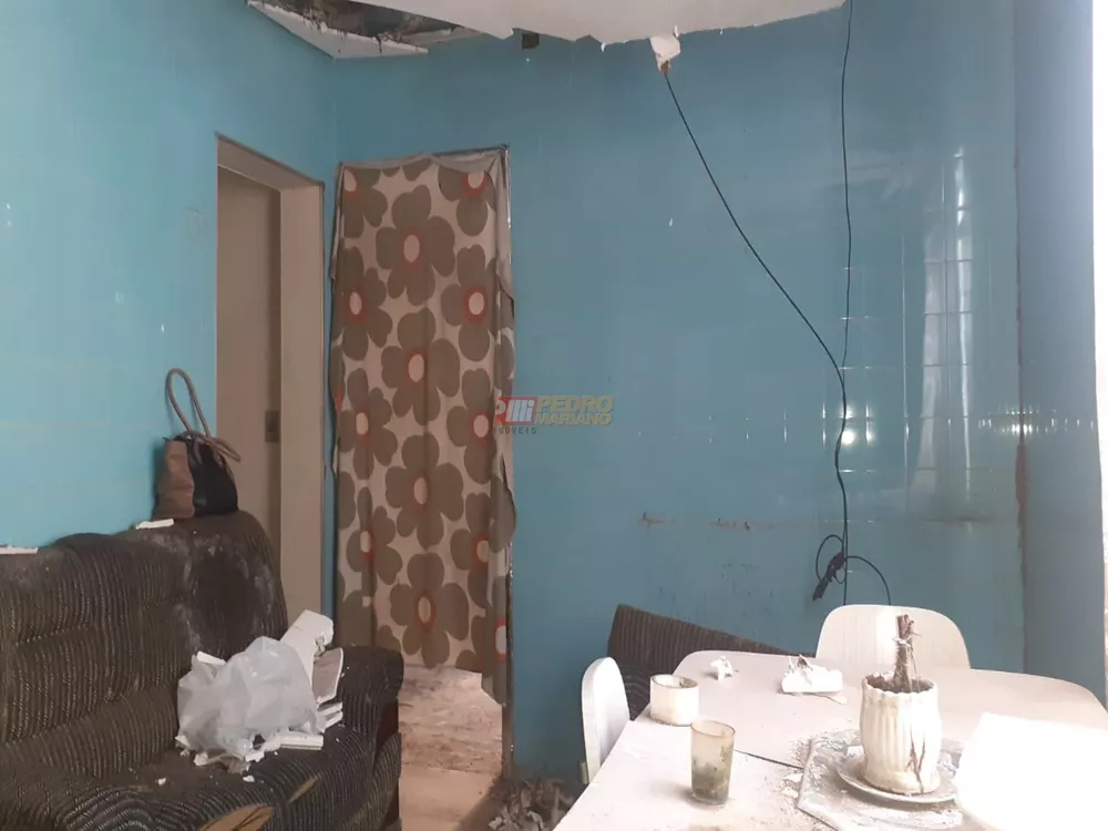 Casa, 2 quartos, 206 m² - Foto 5