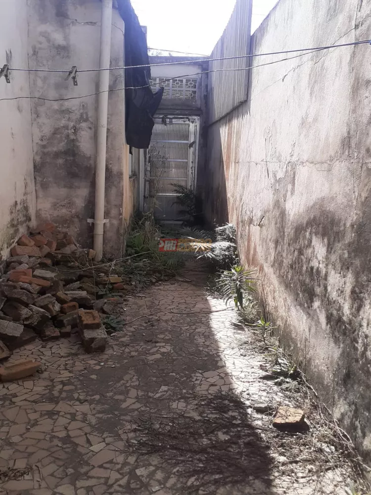 Casa, 2 quartos, 206 m² - Foto 30