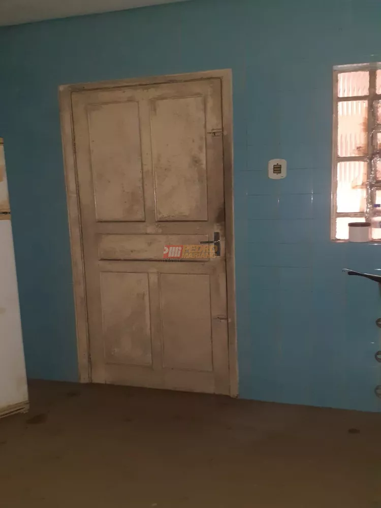 Casa, 2 quartos, 206 m² - Foto 1