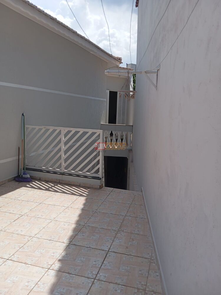Sobrado à venda com 3 quartos, 131m² - Foto 2