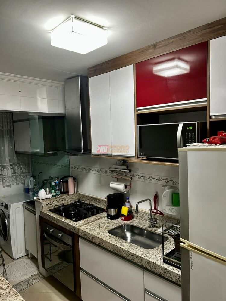 Apartamento à venda com 3 quartos, 85m² - Foto 11