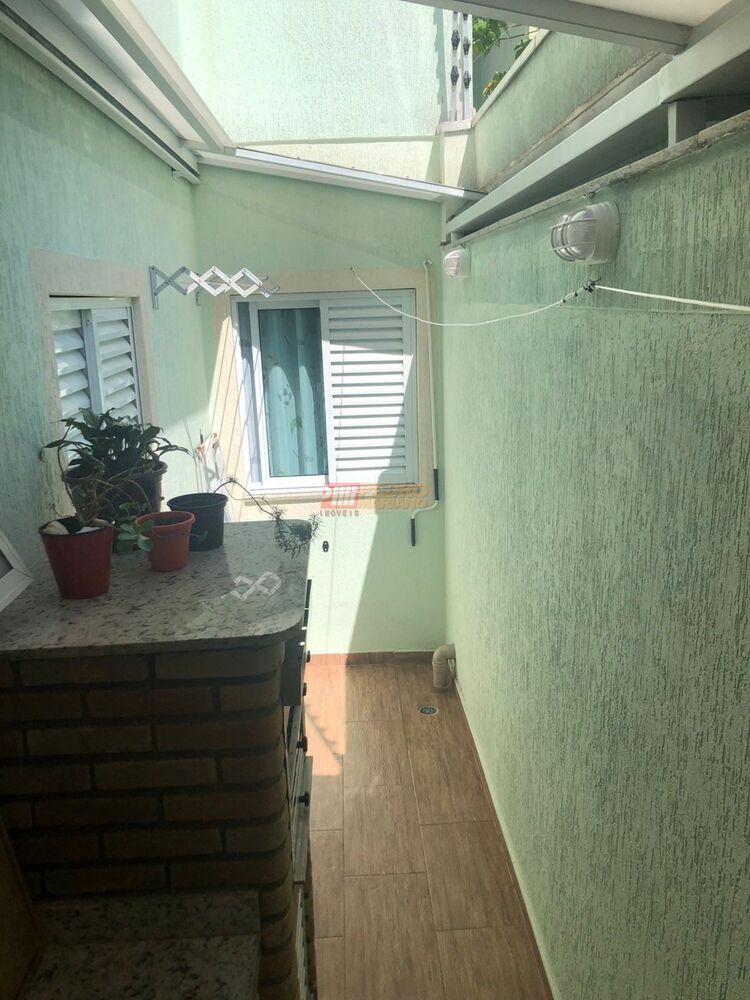 Apartamento à venda com 3 quartos, 85m² - Foto 19