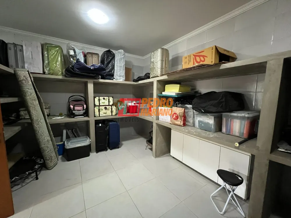Sobrado, 5 quartos, 597 m² - Foto 9
