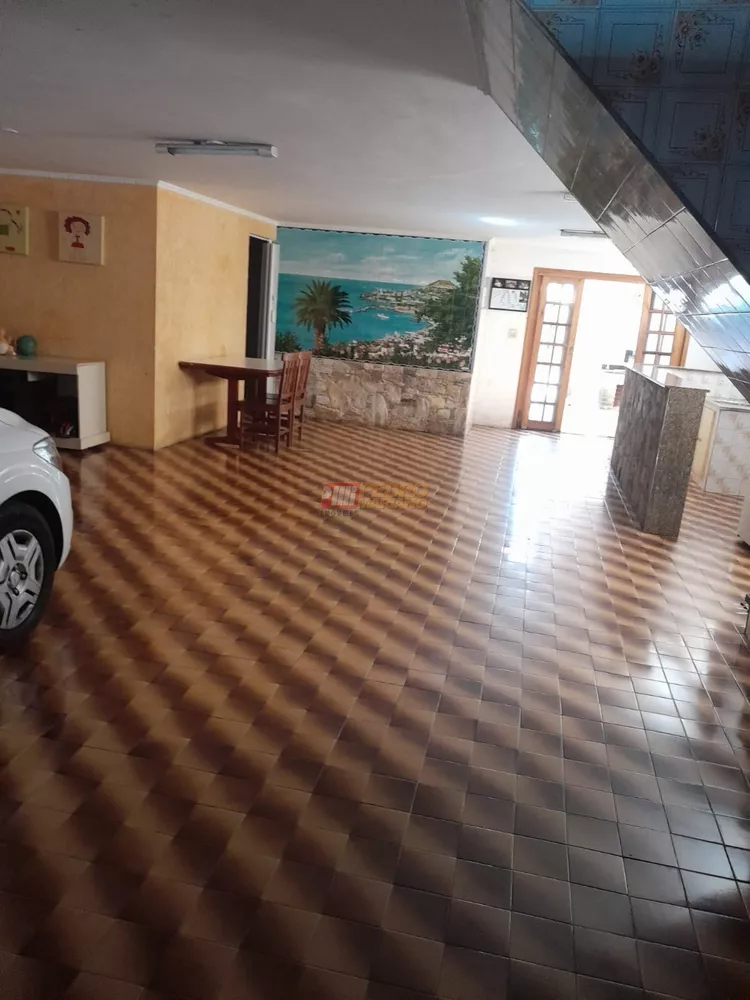 Casa, 4 quartos, 237 m² - Foto 40