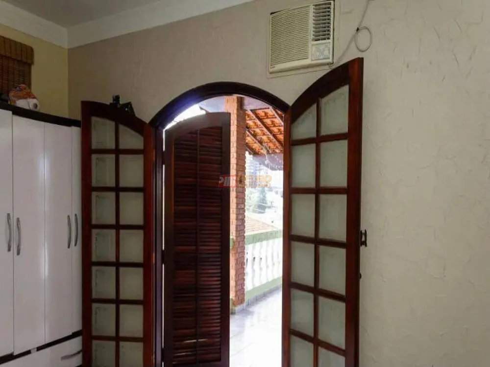 Sobrado, 4 quartos, 220 m² - Foto 13