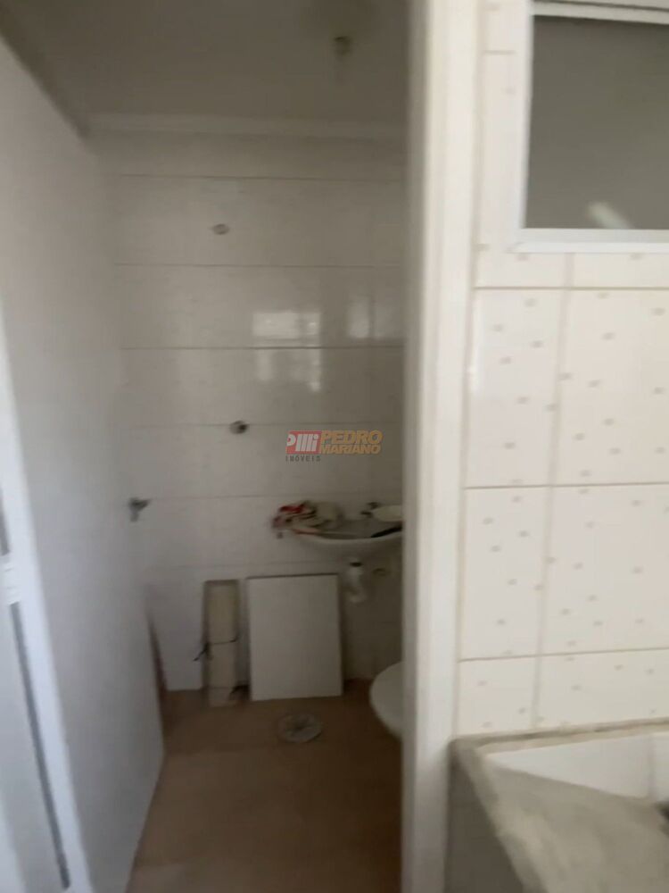 Apartamento à venda com 2 quartos, 65m² - Foto 8