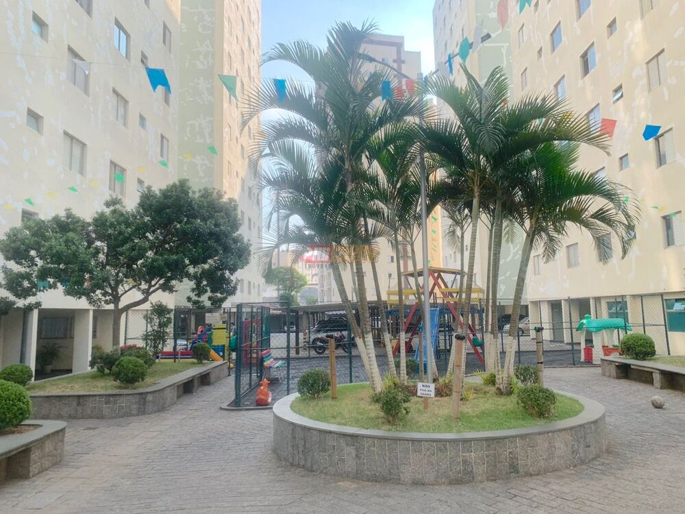 Apartamento à venda com 2 quartos, 65m² - Foto 13
