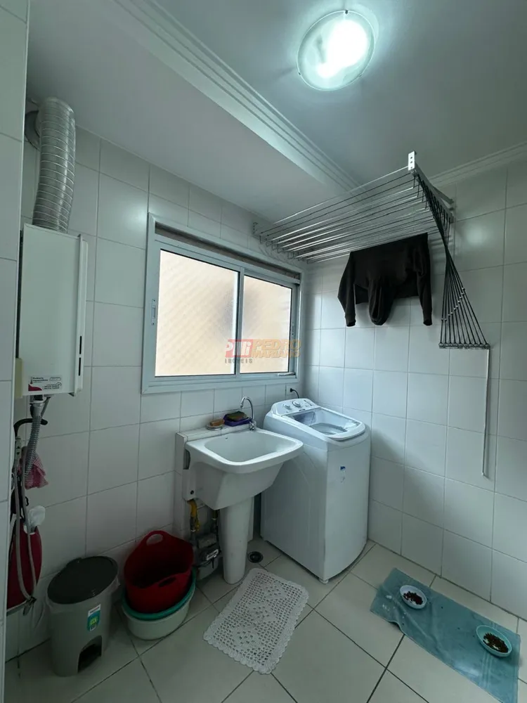 Apartamento, 3 quartos, 130 m² - Foto 3