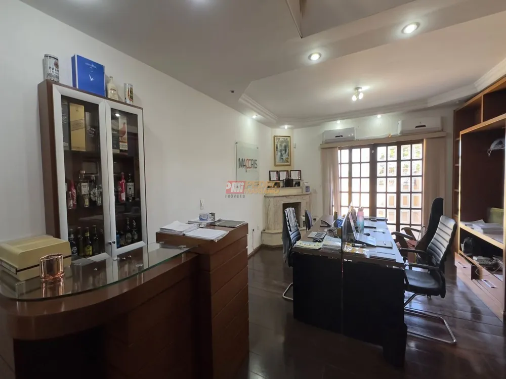 Casa, 3 quartos, 466 m² - Foto 1