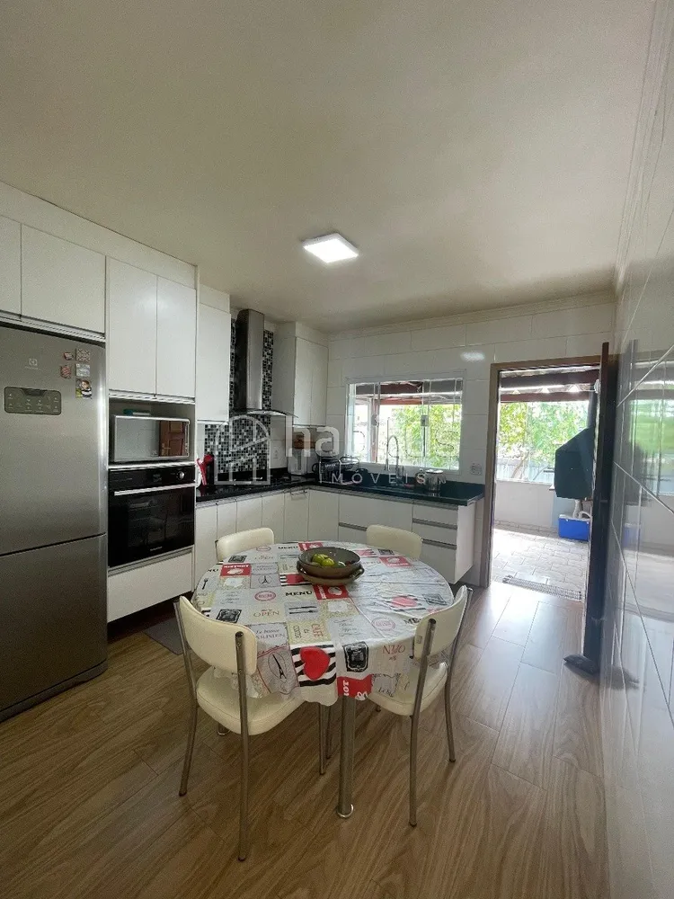 Sobrado, 3 quartos, 180 m² - Foto 4