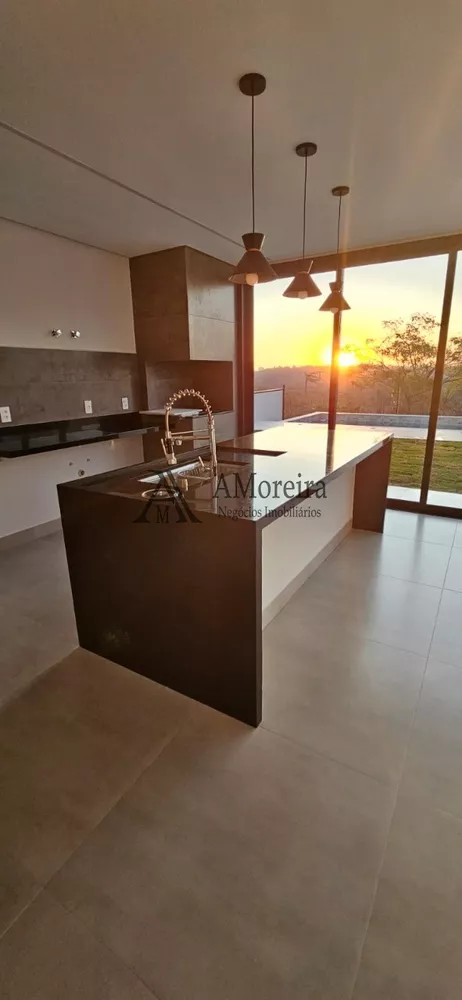 Casa à venda com 3 quartos, 603m² - Foto 11