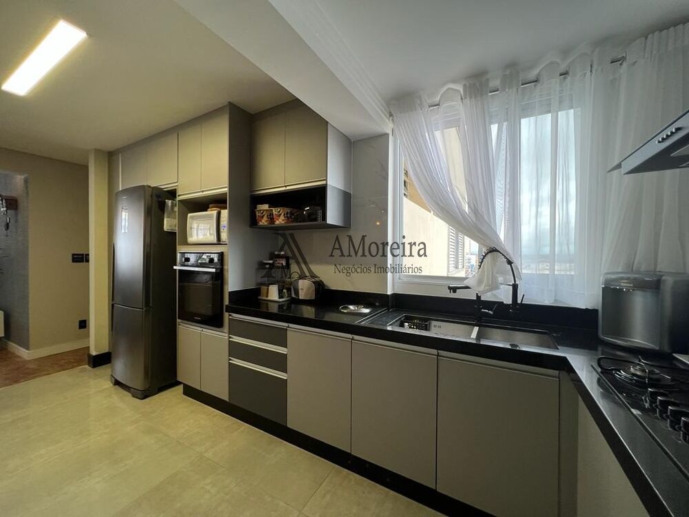 Apartamento, 3 quartos, 160 m² - Foto 2