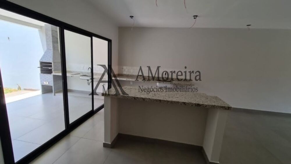 Casa, 3 quartos, 163 m² - Foto 1
