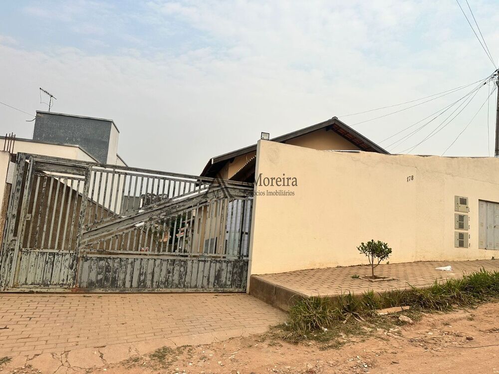 Casa à venda com 2 quartos, 42m² - Foto 3
