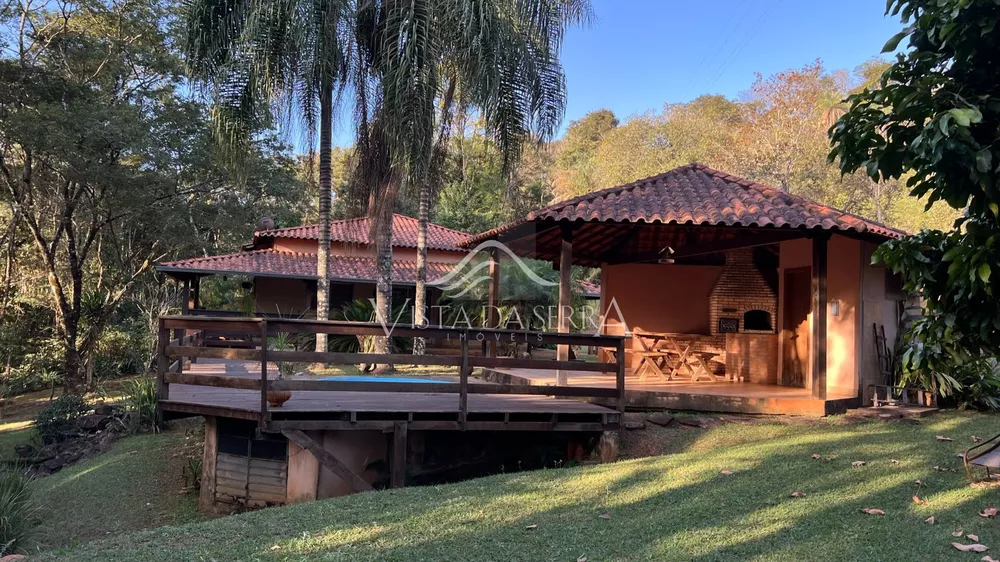 Sítio, 4 quartos, 6800 m² - Foto 1