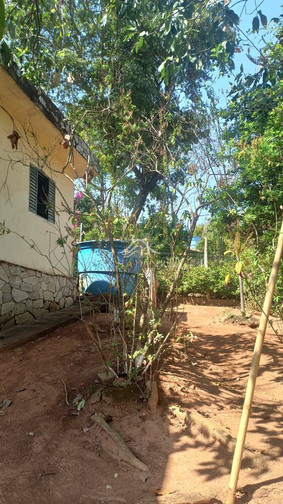 Casa à venda com 2 quartos, 720m² - Foto 12