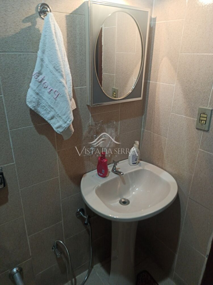 Casa à venda com 2 quartos, 720m² - Foto 37