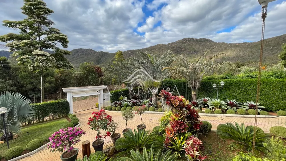 Casa de Condomínio à venda com 4 quartos, 1000m² - Foto 2