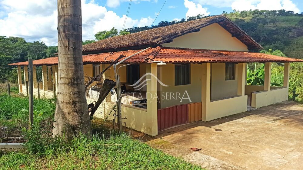 Chácara à venda com 3 quartos, 3000m² - Foto 1